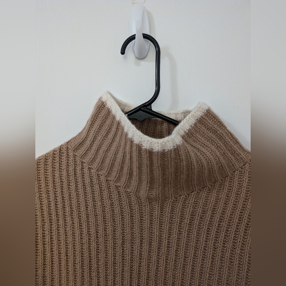 Theory Wool/Cashmere Turtleneck Rib-Knit Sweater size S - Picture 4 of 9